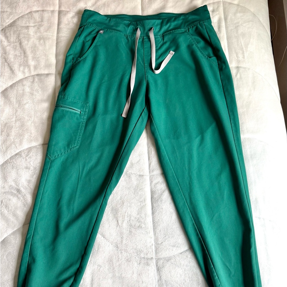 Fig’s Zamora Jogger - Hunter Green